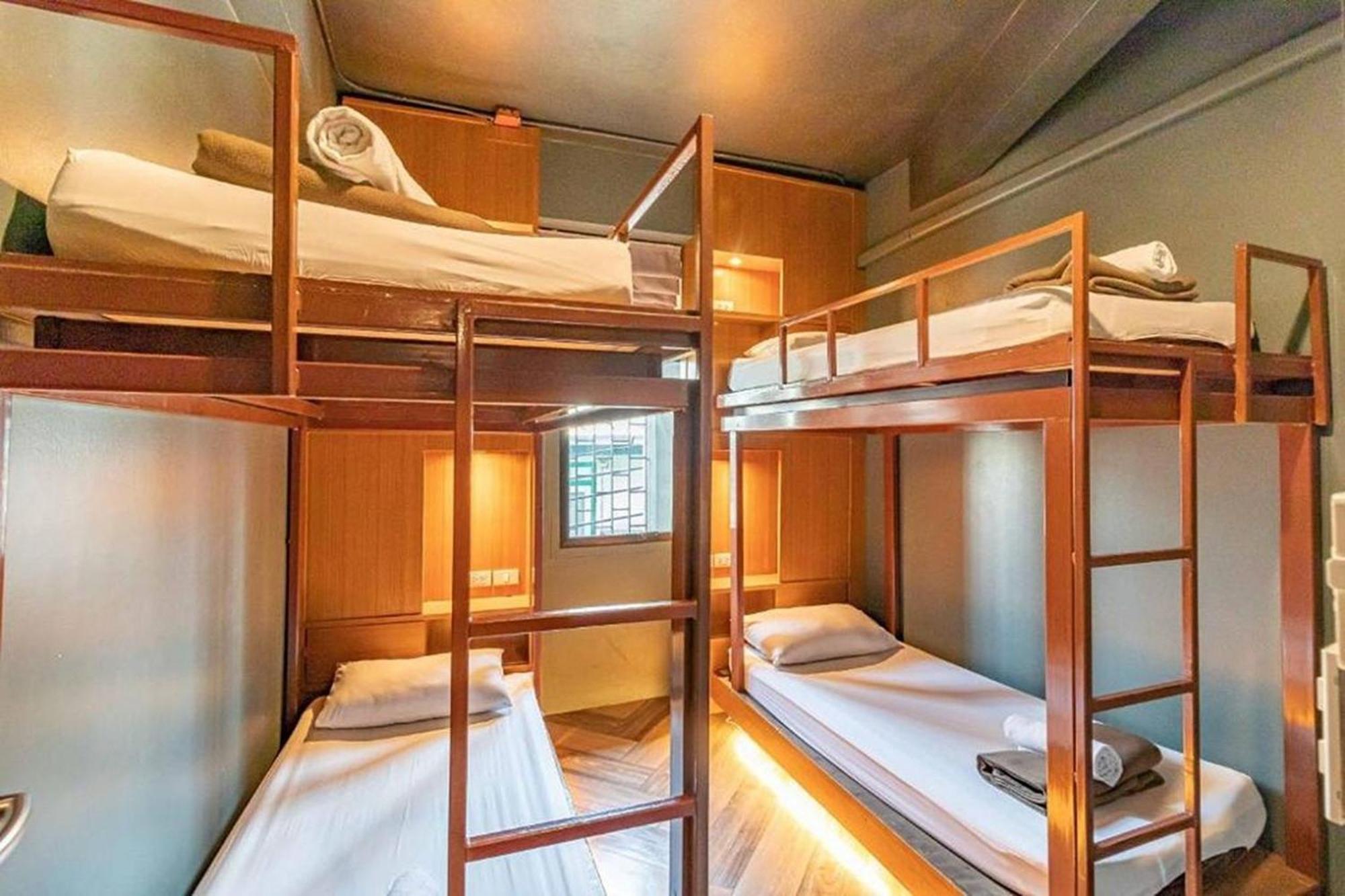 로프텔 22 호스텔 방콕 외부 사진